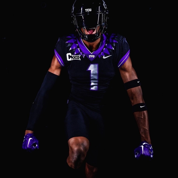 Men's Nike TCU Horned Frogs Team Issued Vapor Football Jet 7.0 Gloves - Picture 3 of 13